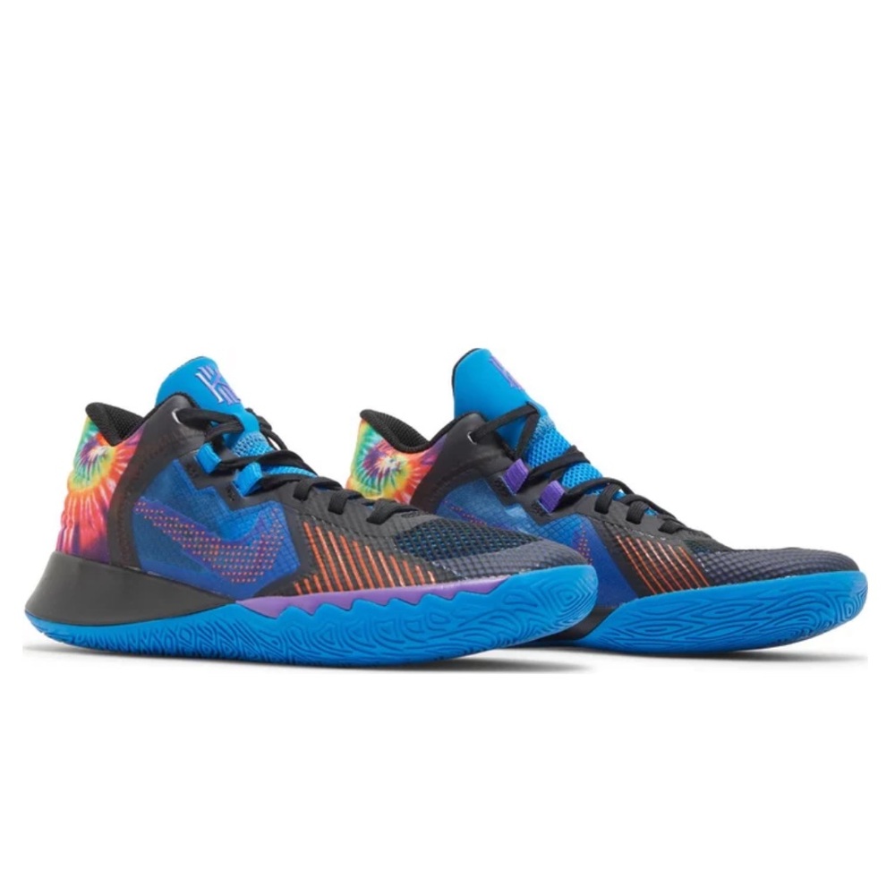 Nike Kyrie Flytrap 5 GS basketball sneakers